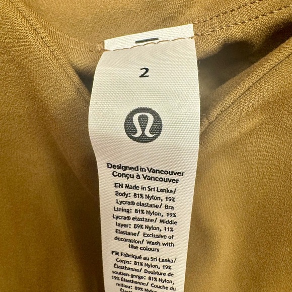 NWT LULULEMON SIZE 2 ALIGN CROP TANK - Picture 4 of 9